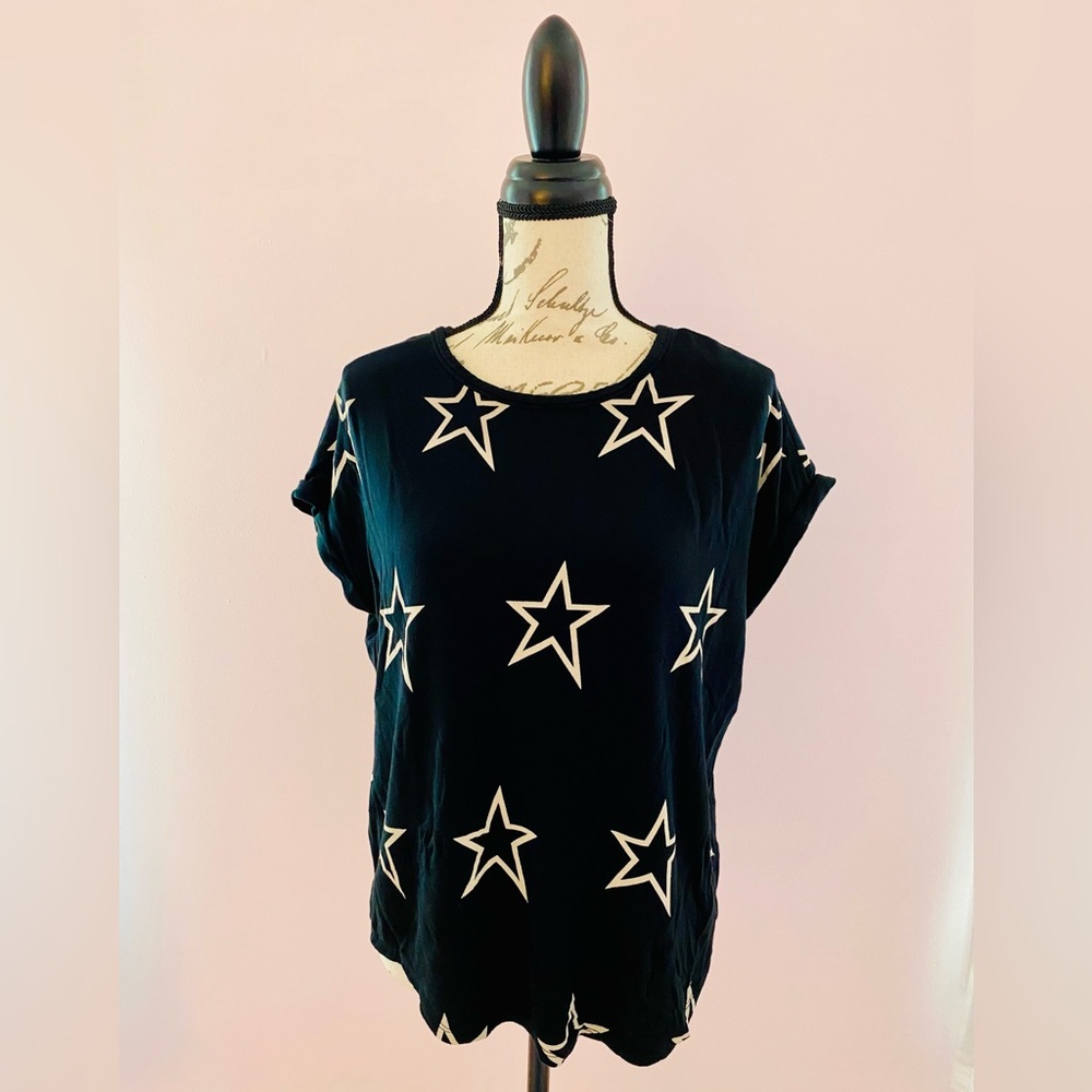 Black Star Print Women's Top Size Small